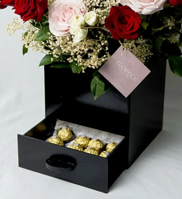 arreglo-floral-en-caja-con-chocolates-cali-colombia