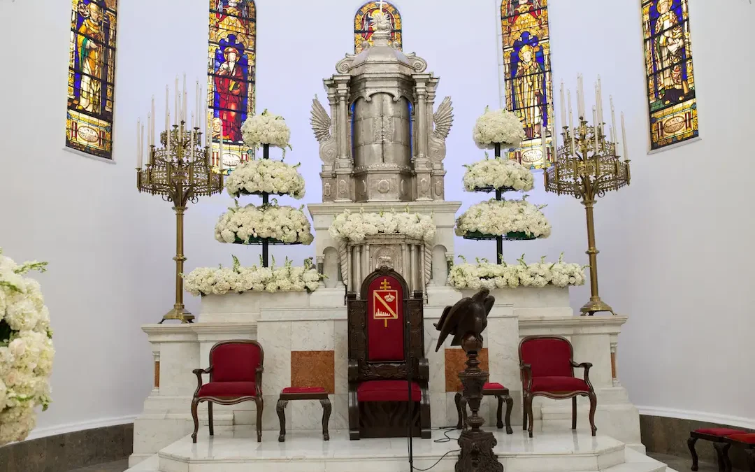 decoracion de iglesia para boda